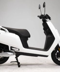 lateral moto eléctrica e-Volf Pegasus blanca
